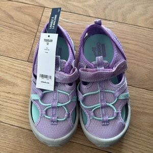 NWT Oshkosh toddler size 12 shoes